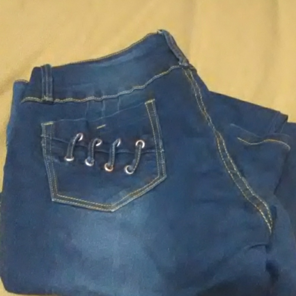 High waisted Tush Push Jeans size 15 with loops